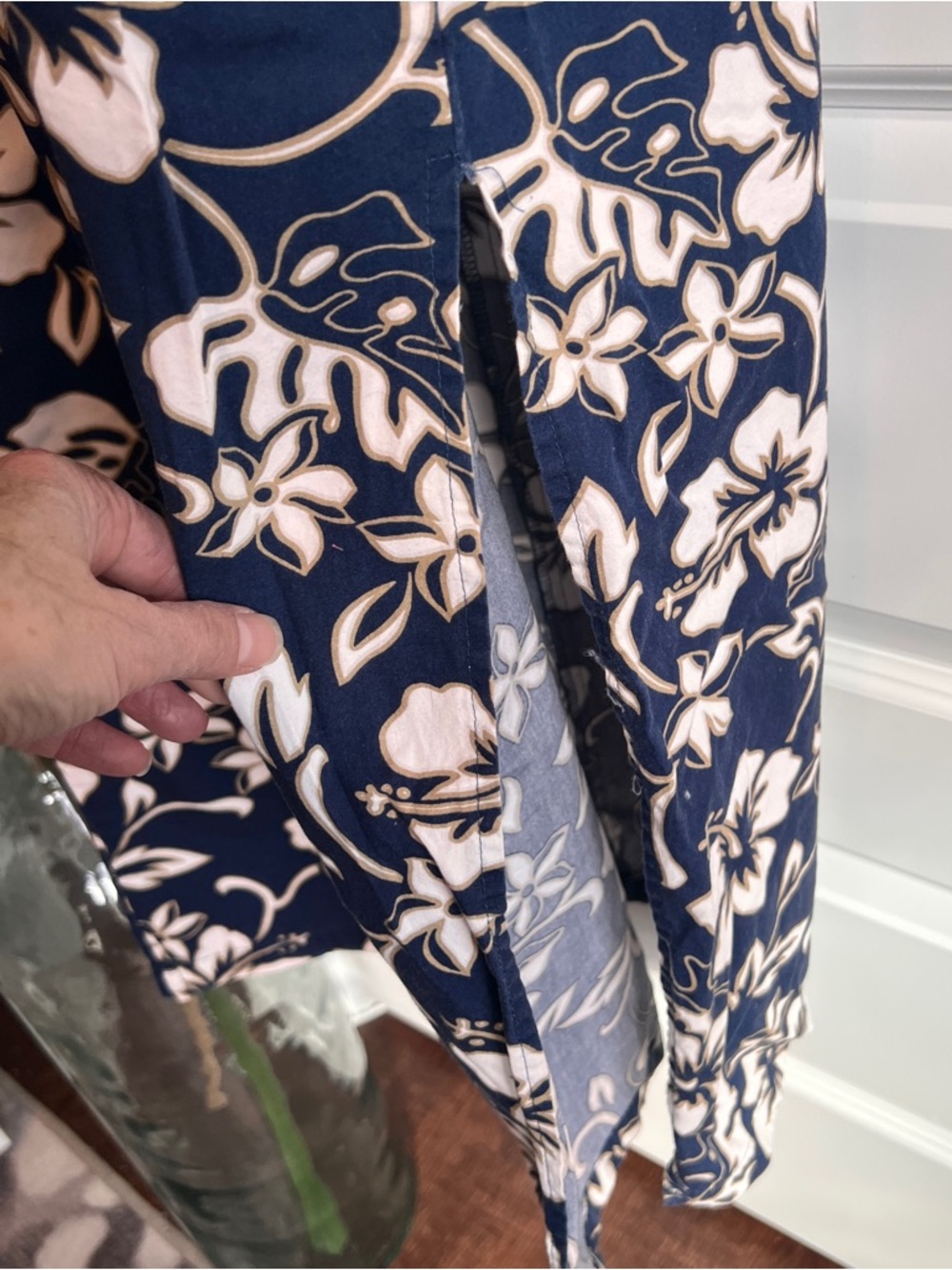 HILO HATTIE Hawaiian Hibiscus Midi Dress Size M - Picture 4 of 5